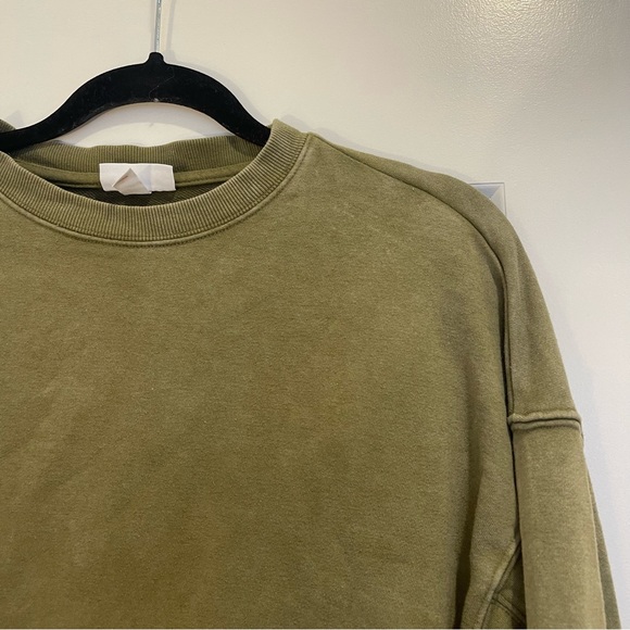 SIZE M | Olive green Sweatshirt - Picture 3 of 3